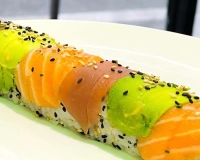 RAINBOW ROLL